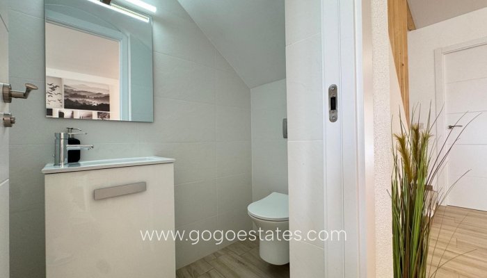 Te koop - Huis - Bungalow - Torrevieja - Torrevieja Centro