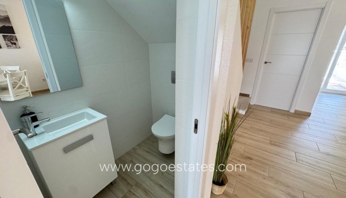 Te koop - Huis - Bungalow - Torrevieja - Torrevieja Centro