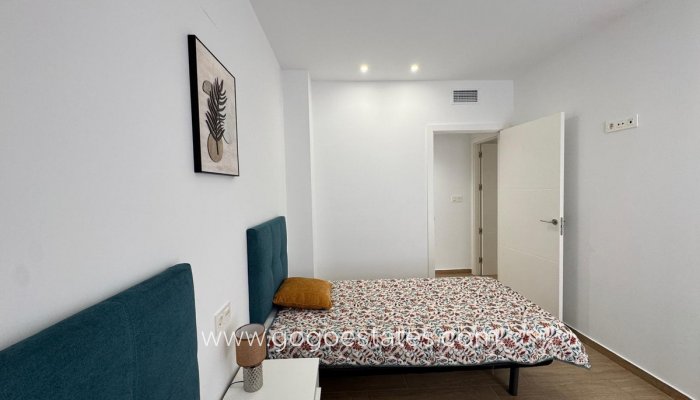 Te koop - Appartement - Appartement op de middelste verdieping - Torrevieja - Torrevieja Centro