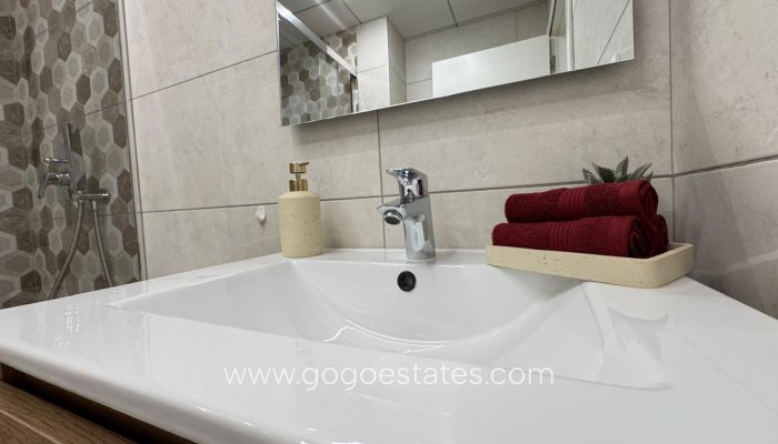 Te koop - Appartement - Appartement op de middelste verdieping - Torrevieja - Torrevieja Centro