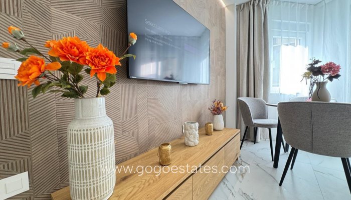 Te koop - Appartement - Appartement op de middelste verdieping - Torrevieja - Torrevieja Centro