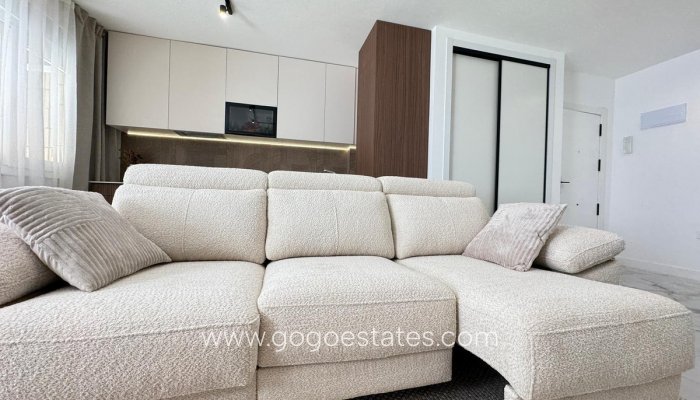 Te koop - Appartement - Appartement op de middelste verdieping - Torrevieja - Torrevieja Centro