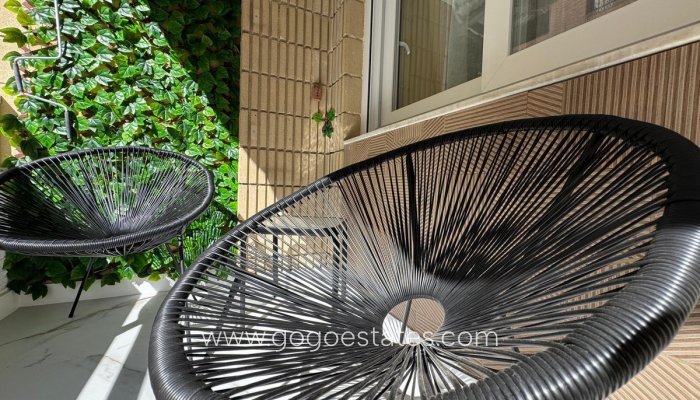 Te koop - Appartement - Appartement op de middelste verdieping - Torrevieja - Torrevieja Centro