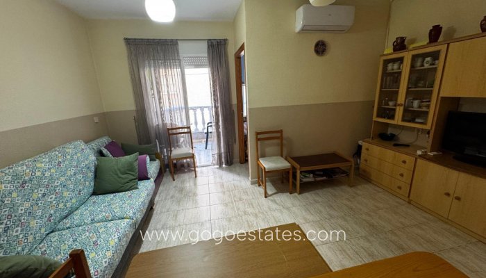 Te koop - Appartement - Appartement op de middelste verdieping - Torrevieja - Torrevieja Centro