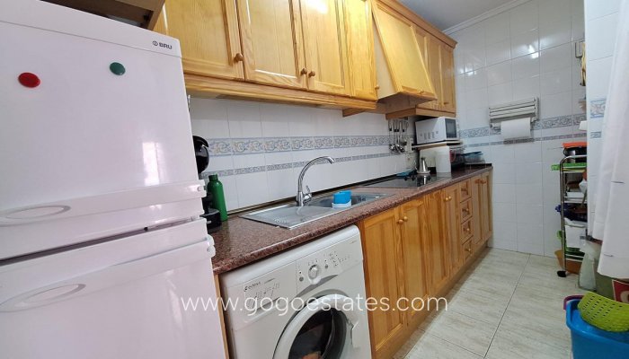 Te koop - Appartement - Appartement op de middelste verdieping - Torrevieja - Torrevieja Centro