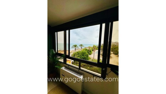 Te koop - Appartement - Appartement op de middelste verdieping - Torrevieja - Torrevieja Centro