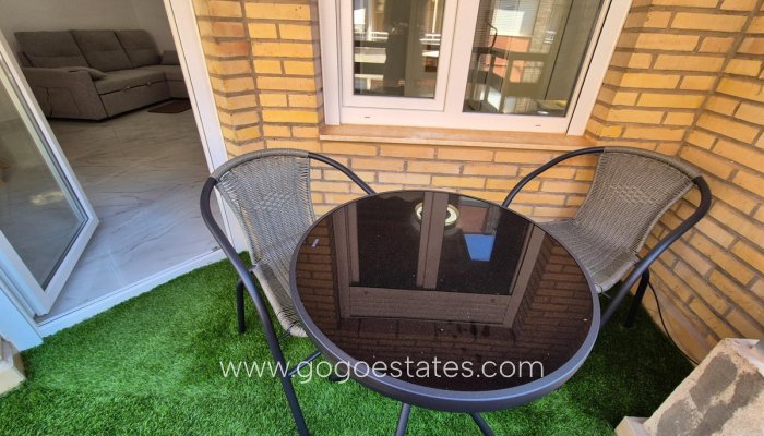 Te koop - Appartement - Appartement op de middelste verdieping - Torrevieja - Torrevieja Centro