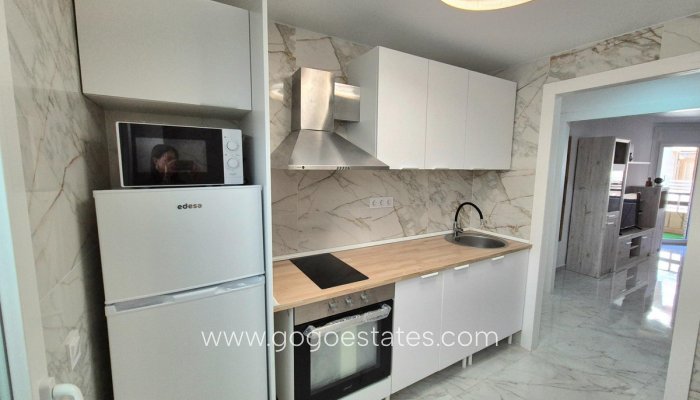 Te koop - Appartement - Appartement op de middelste verdieping - Torrevieja - Torrevieja Centro