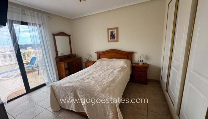 Te koop - Huis - Bungalow - Orihuela - Orihuela Costa