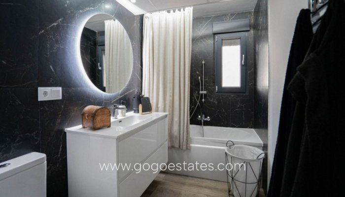 Te koop - Huis - Vrijstaande Villa - Rojales - Ciudad Quesada