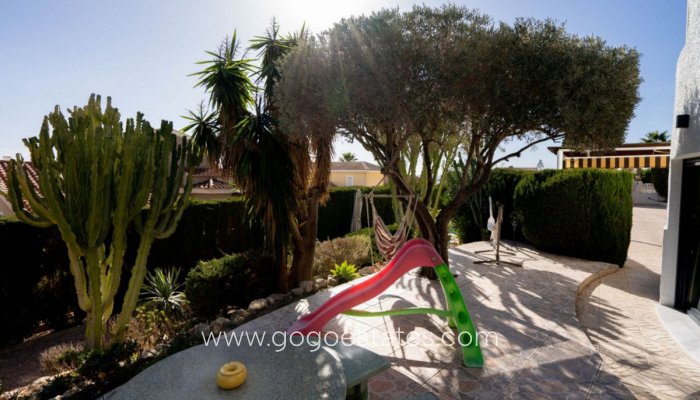 Te koop - Huis - Vrijstaande Villa - Rojales - Ciudad Quesada