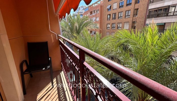 Te koop - Appartement - Appartement op de middelste verdieping - Alicante - Alicante City Centro