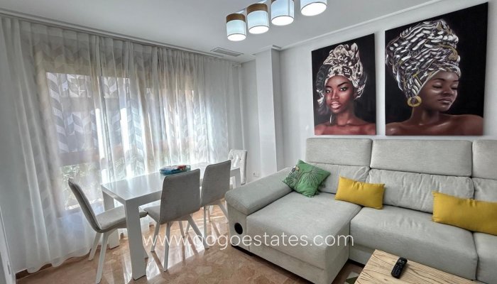 Te koop - Appartement - Appartement op de middelste verdieping - Alicante - Alicante City Centro