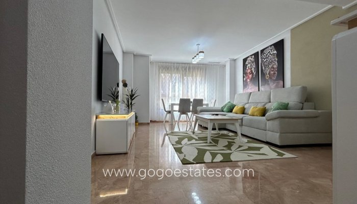 Te koop - Appartement - Appartement op de middelste verdieping - Alicante - Alicante City Centro