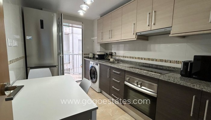 Te koop - Appartement - Appartement op de middelste verdieping - Alicante - Alicante City Centro