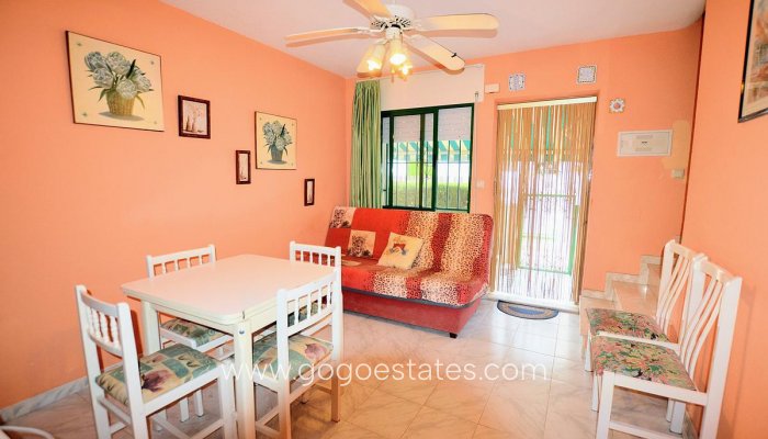 Te koop - Huis - Halfvrijstaande woning - Orihuela - Punta Prima