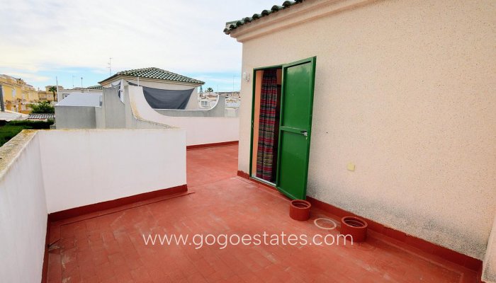 Te koop - Huis - Halfvrijstaande woning - Orihuela - Punta Prima