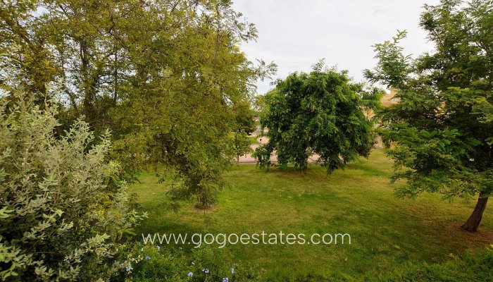 Te koop - Huis - Halfvrijstaande woning - Orihuela - Punta Prima