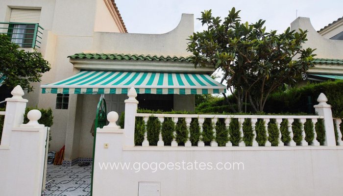 Te koop - Huis - Halfvrijstaande woning - Orihuela - Punta Prima