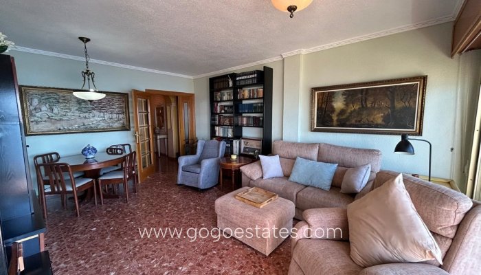 Te koop - Appartement - Appartement op de middelste verdieping - Torrevieja - Torrevieja Centro