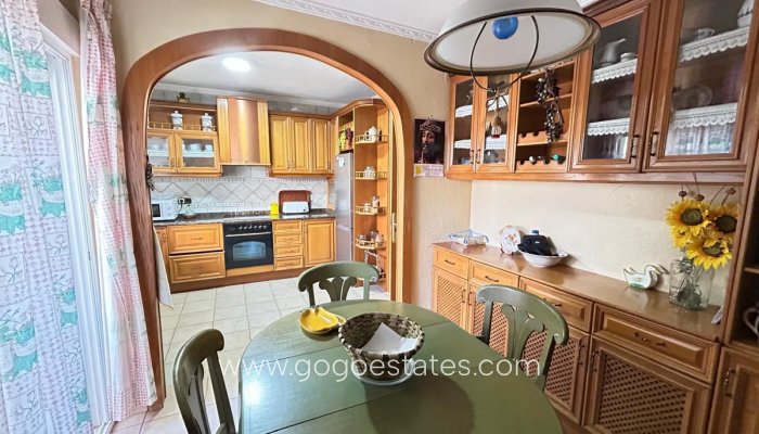 Te koop - Appartement - Appartement op de middelste verdieping - Torrevieja - Torrevieja Centro