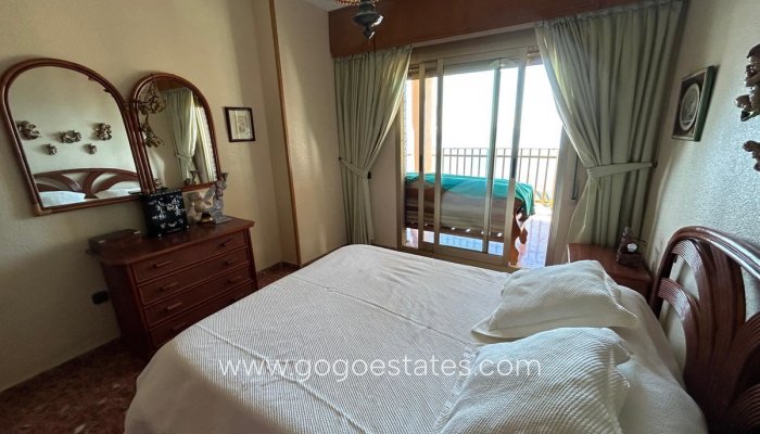 Te koop - Appartement - Appartement op de middelste verdieping - Torrevieja - Torrevieja Centro