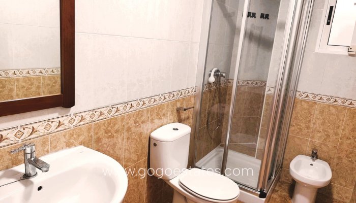 Te koop - Appartement - Appartement op de middelste verdieping - Torrevieja - Torrevieja Centro