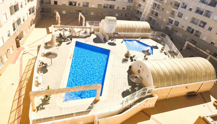 Te koop - Appartement - Appartement op de middelste verdieping - Torrevieja - Torrevieja Centro