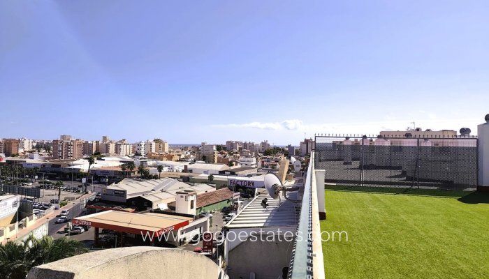 Te koop - Appartement - Appartement op de middelste verdieping - Torrevieja - Torrevieja Centro