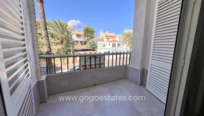 Te koop - Appartement - Appartement op de middelste verdieping - Orihuela - La Zenia