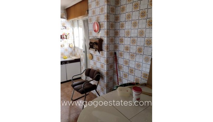 Te koop - Commercieel - Appartementencomplex - Torrevieja - Torrevieja Centro