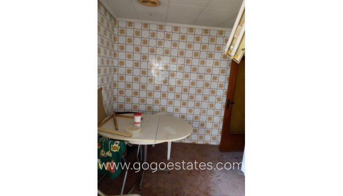 Te koop - Commercieel - Appartementencomplex - Torrevieja - Torrevieja Centro