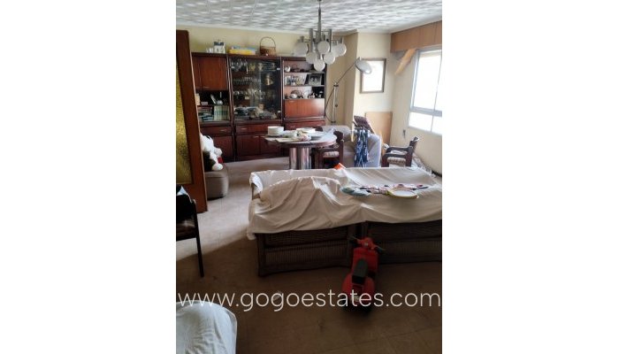 Te koop - Commercieel - Appartementencomplex - Torrevieja - Torrevieja Centro