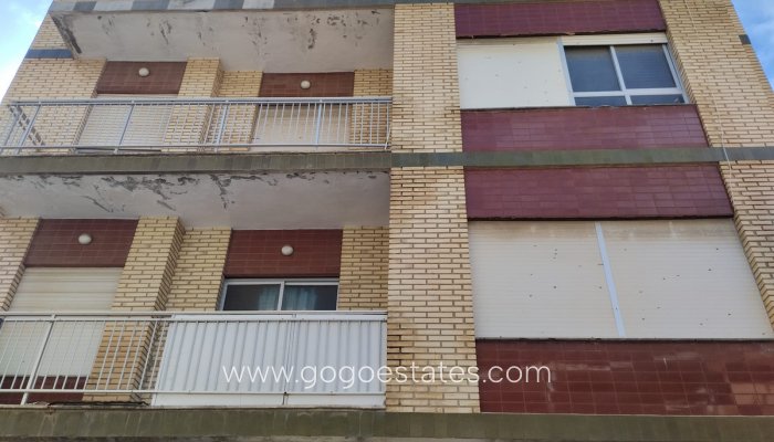 Te koop - Commercieel - Appartementencomplex - Torrevieja - Torrevieja Centro