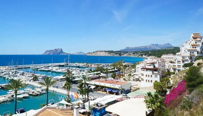 Te koop - Huis - Vrijstaande Villa - Teulada - Moraira