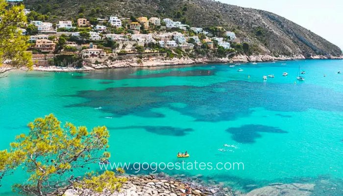 Te koop - Huis - Vrijstaande Villa - Teulada - Moraira