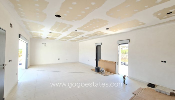 Te koop - Huis - Vrijstaande Villa - Pinoso - Pinoso Centro