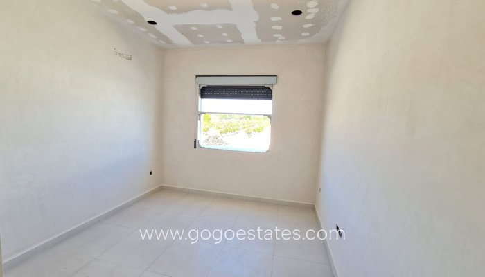 Te koop - Huis - Vrijstaande Villa - Pinoso - Pinoso Centro