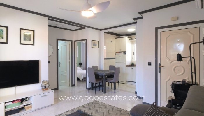 Te koop - Appartement - Appartement op de middelste verdieping - Torrevieja - Torrevieja Centro