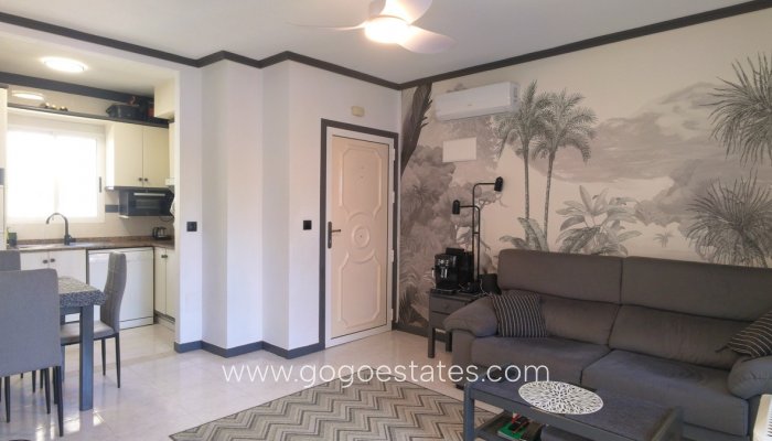 Te koop - Appartement - Appartement op de middelste verdieping - Torrevieja - Torrevieja Centro