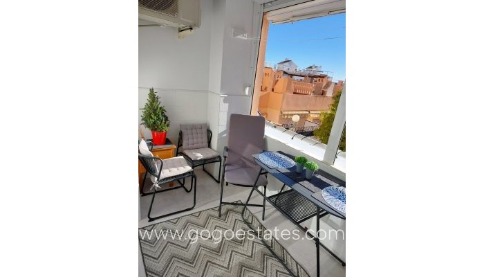 Te koop - Appartement - Appartement op de middelste verdieping - Torrevieja - Torrevieja Centro