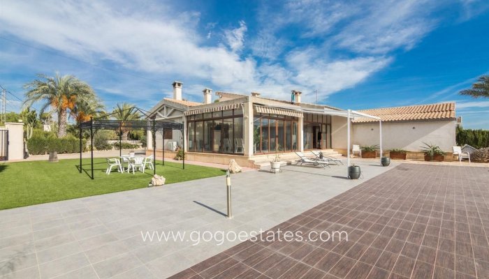 Te koop - Huis - Vrijstaande Villa - Elche - Elche Centro