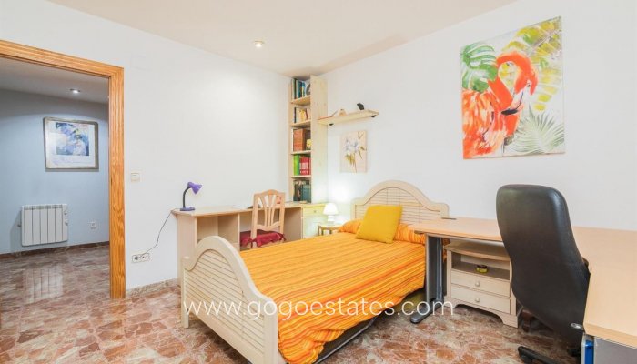 Te koop - Huis - Vrijstaande Villa - Elche - Elche Centro