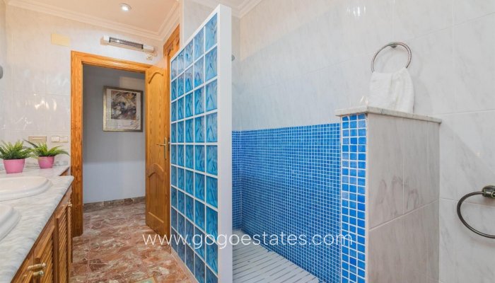 Te koop - Huis - Vrijstaande Villa - Elche - Elche Centro