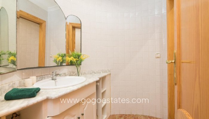 Te koop - Huis - Vrijstaande Villa - Elche - Elche Centro