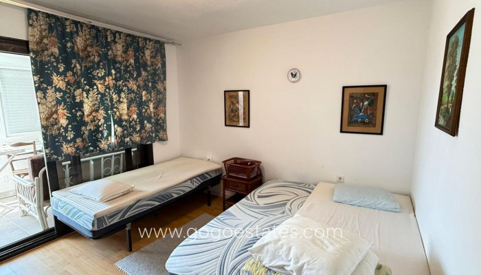 Te koop - Appartement - Penthouse Duplex - Torrevieja - Torrevieja Centro