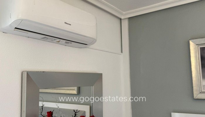 Te koop - Huis - Stadswoning - Torrevieja - Torrevieja Centro