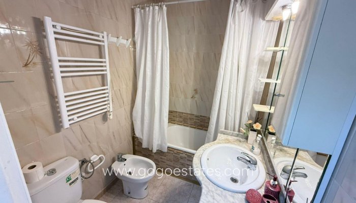 Te koop - Huis - Stadswoning - Torrevieja - Torrevieja Centro