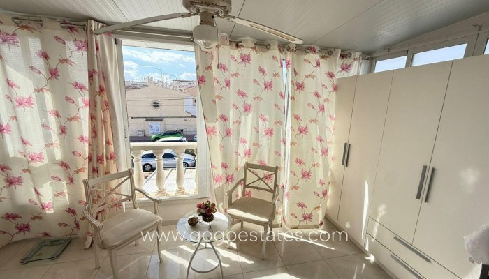 Te koop - Huis - Stadswoning - Torrevieja - Torrevieja Centro