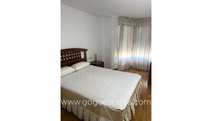 Te koop - Appartement - Appartement op de middelste verdieping - Torrevieja - Torrevieja Centro